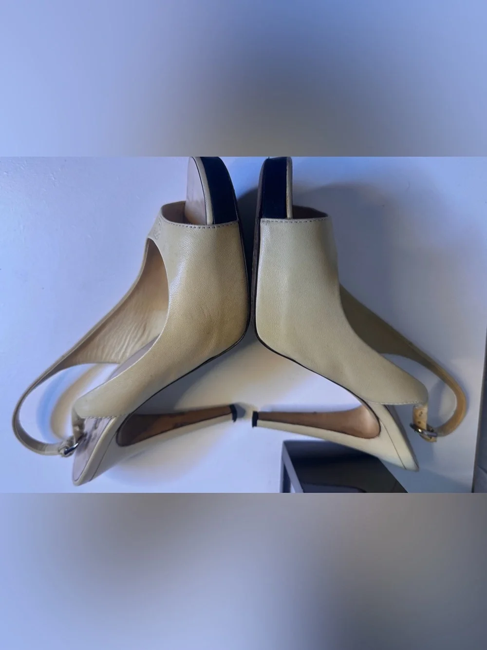 CHANEL Beige Leather Slingback Heels CC Logo Size 38C